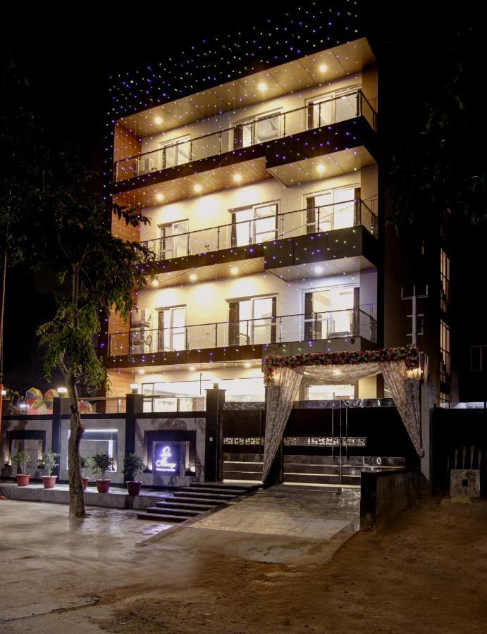 Hotel La Mirage Νόιντα Εξωτερικό φωτογραφία