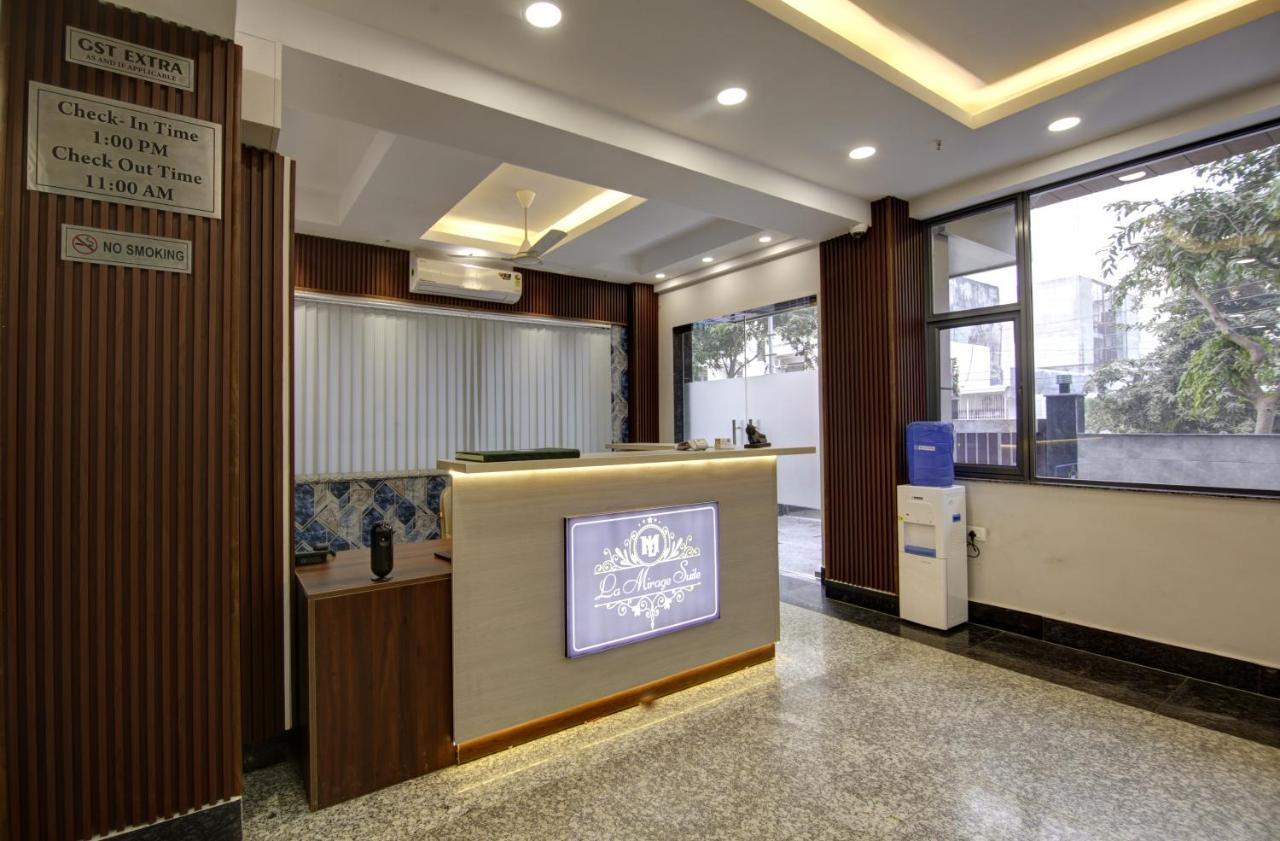 Hotel La Mirage Νόιντα Εξωτερικό φωτογραφία