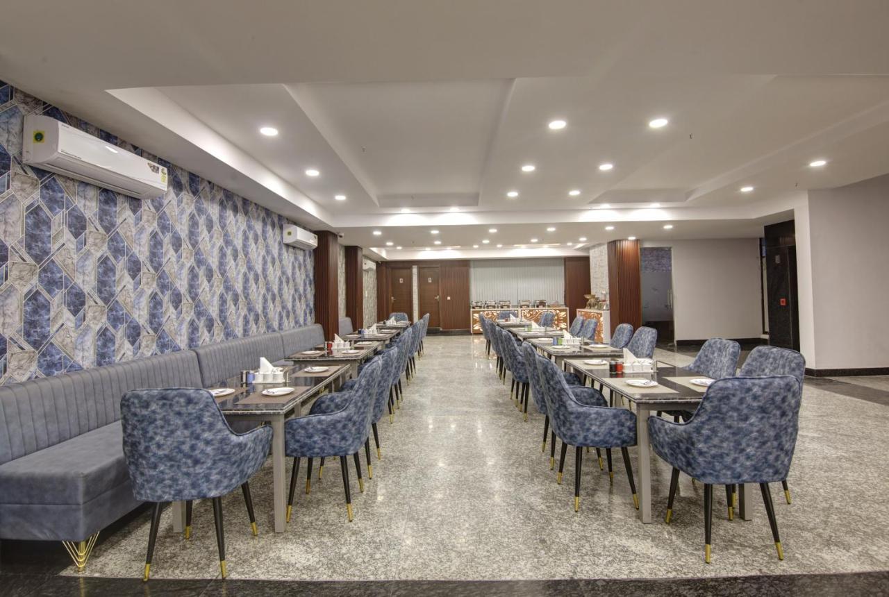 Hotel La Mirage Νόιντα Εξωτερικό φωτογραφία